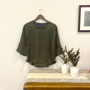 APT 9 Green Satin top
